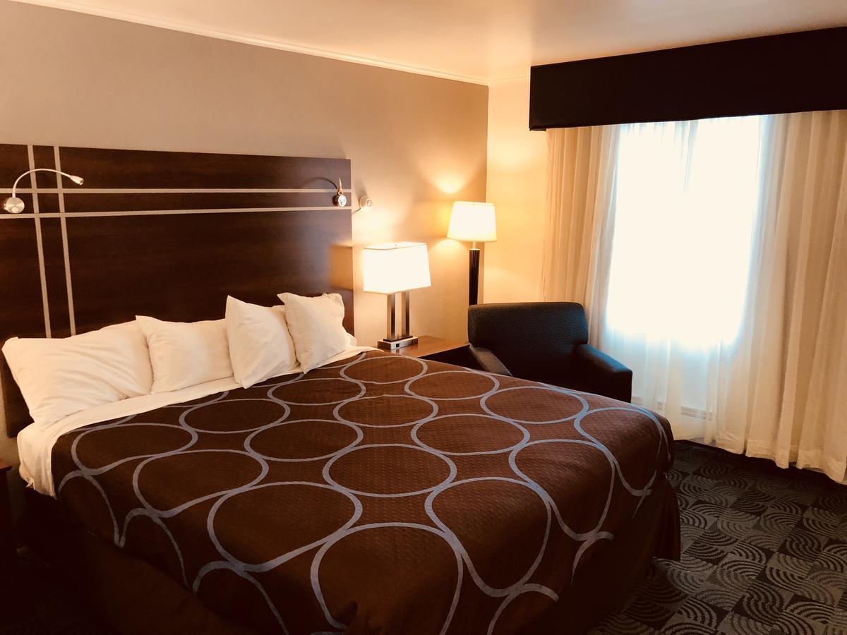 Berkshire Inn Питсфилд Экстерьер фото
